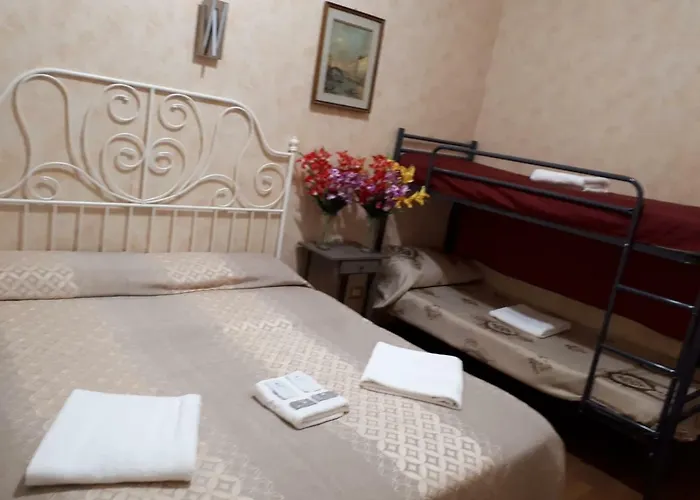 Affittacamere Botel Inn 3*